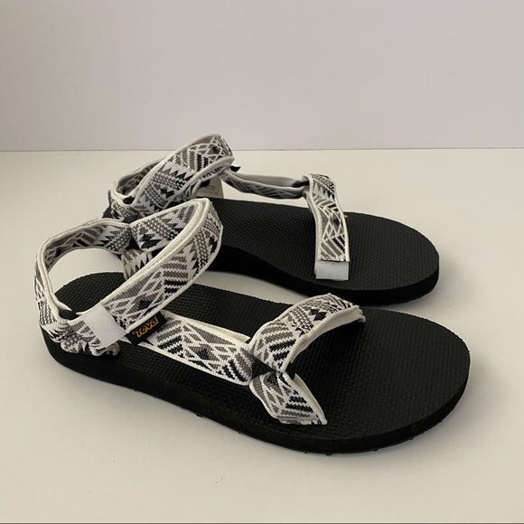 NO OFFERS Teva Original Universal Boomerang White - Picture 2 of 13